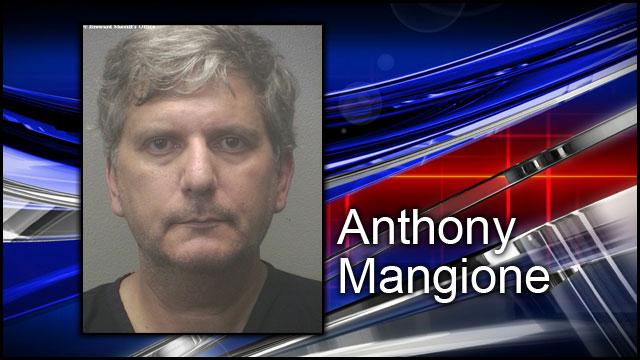 110928010822_anthony-mangione