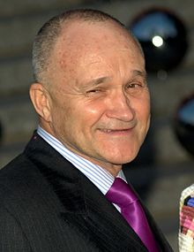220px-Ray_Kelly_Shankbone_2010_NYC