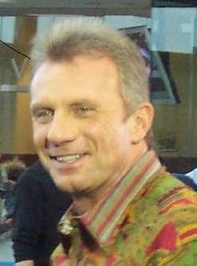 220px-Joe_Montana_ESPN_cropped2